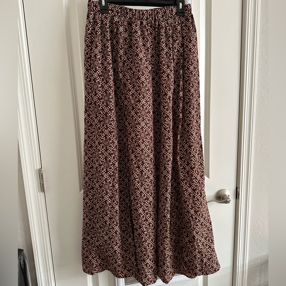 Flowy Slit Pants - Picture 1 of 2